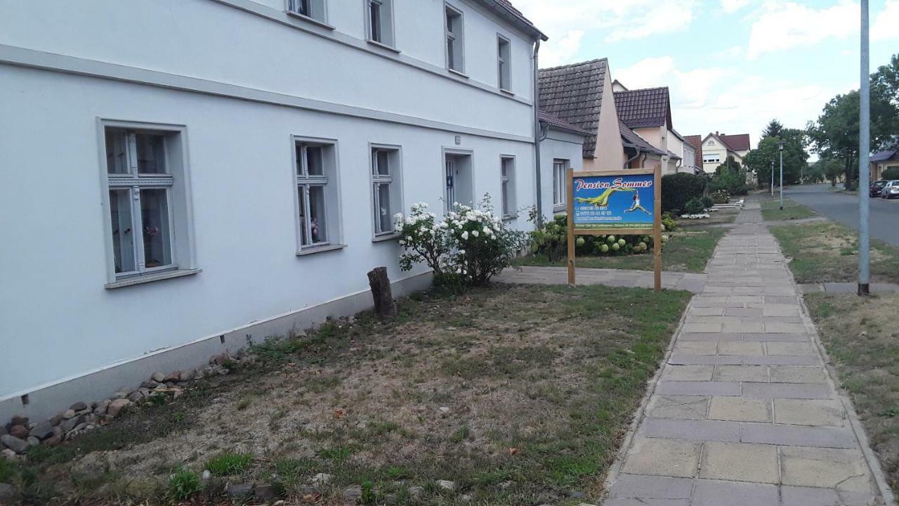 Gaestezimmer Sommer Locktow Bagian luar foto